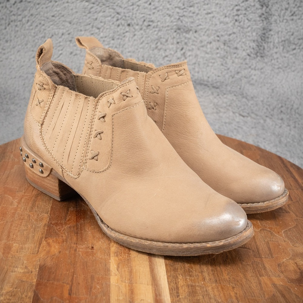 Naughty Monkey Boots Womens 6‎ Ankle Bootie Tan Casual Comfort Studded Block